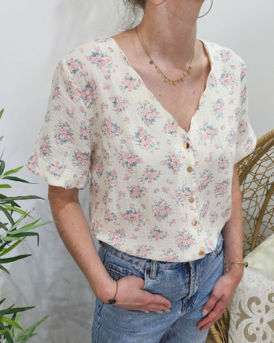 Blouse en gaze de coton écru fleurs roses