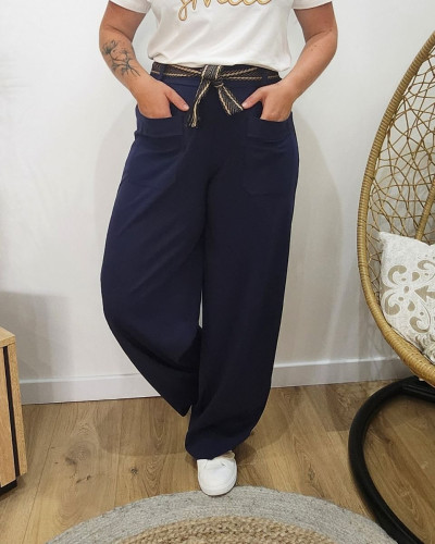 Pantalon femme élastiqué coupe droite et poches