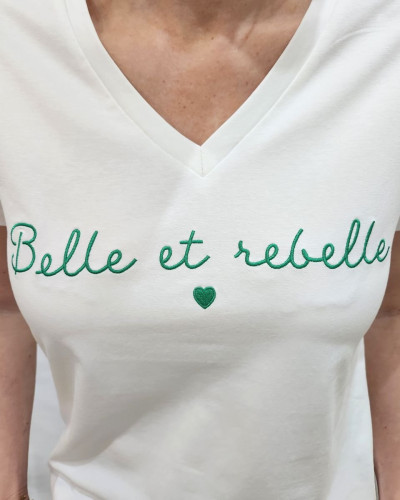 T-Shirt femme écru broderie belle et rebelle vert